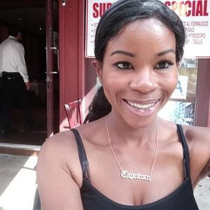 Meet your Posher, Esther